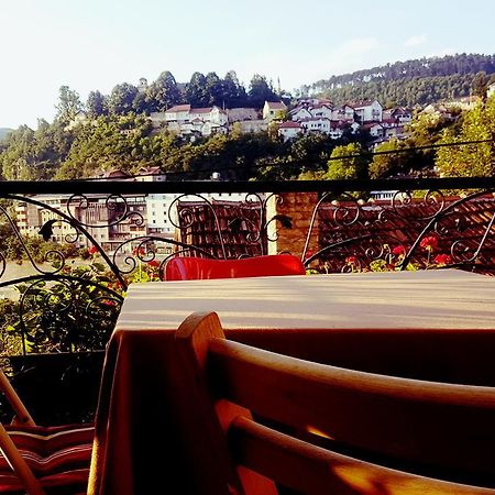 Em Apartment Sarajevo Ngoại thất bức ảnh